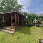Plomyk Bed & Breakfast 3*