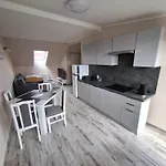 Plomyk Bed & Breakfast