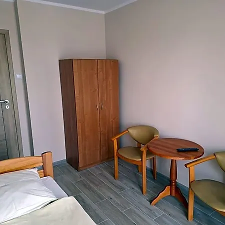 Plomyk Panzió 3*