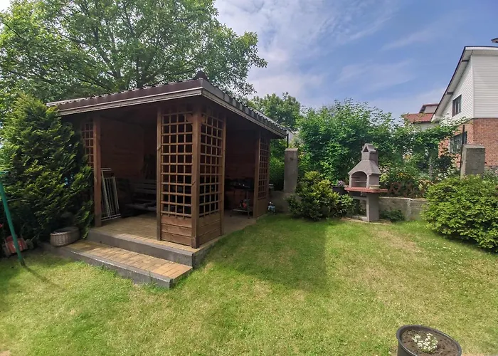 Plomyk Bed & Breakfast 4*