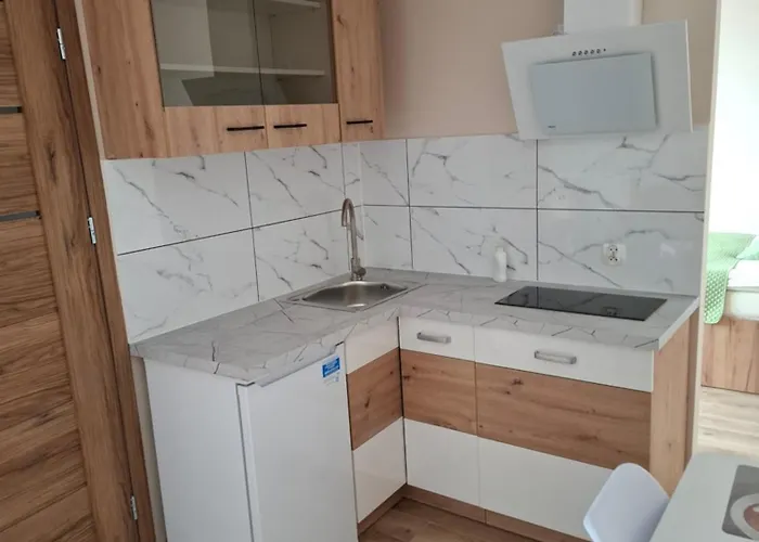 Plomyk فندق مبيت وإفطار