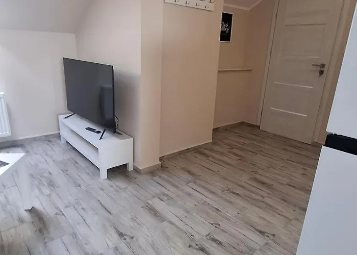 فندق مبيت وإفطار Plomyk 3*