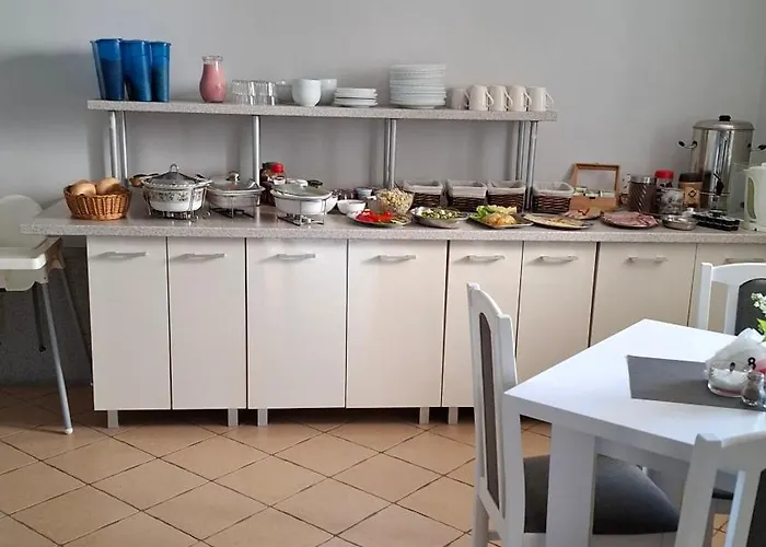 Plomyk Bed & Breakfast 4*