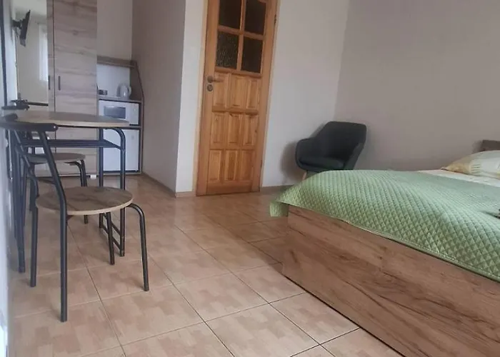 Bed & Breakfast Plomyk